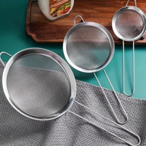 1PCs mesh stainless steel sieve with handle